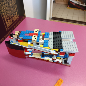 LEGO (2).jpg